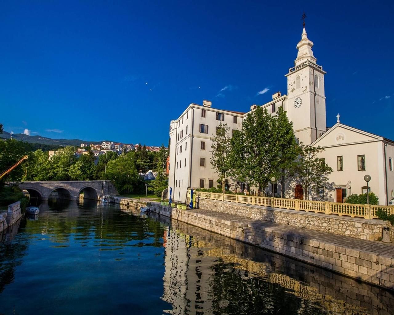 Hotel Kaštel 3*, Crikvenica