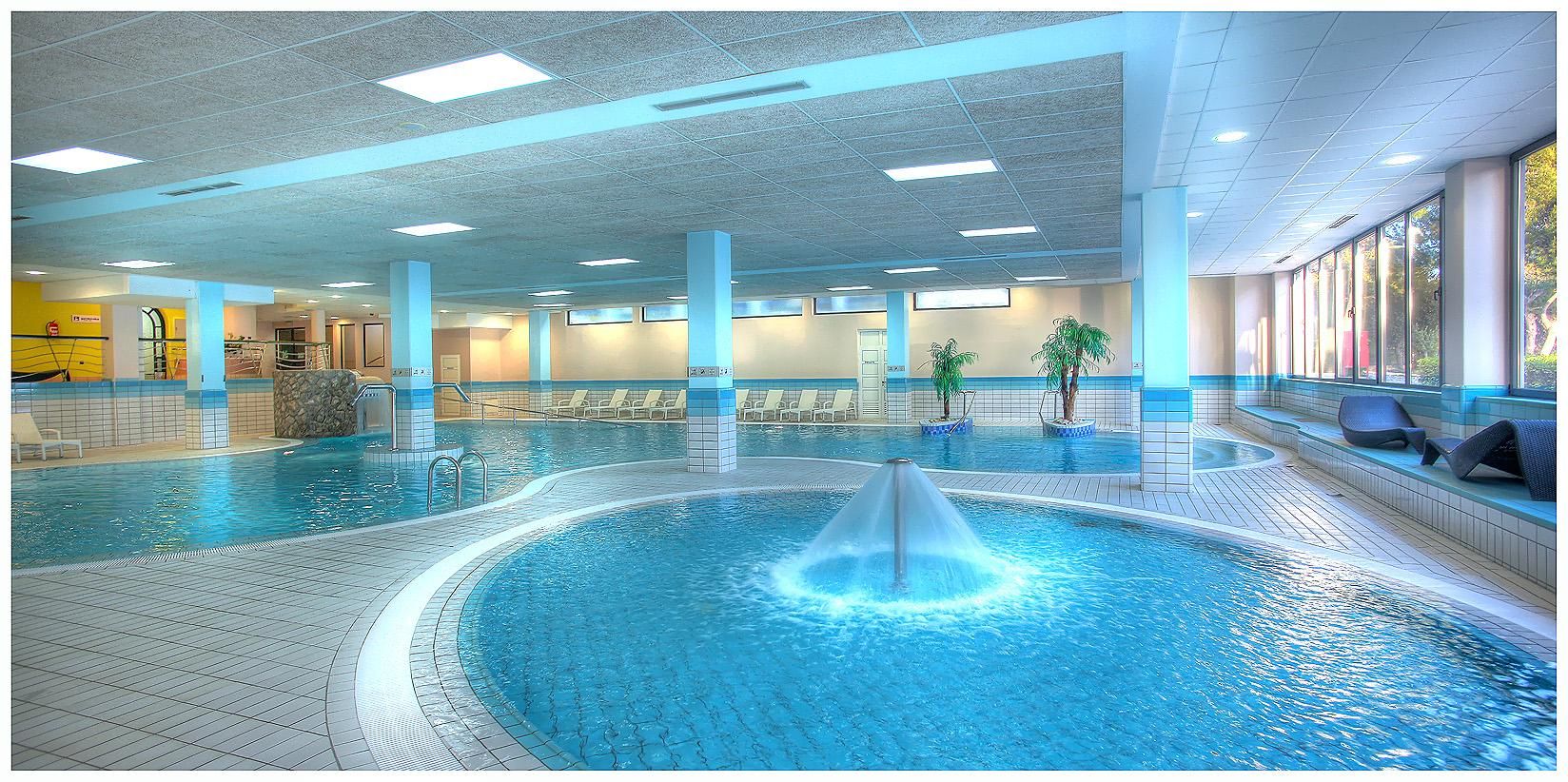 Hotel Pinija 4*, Petrčane - NA UPIT