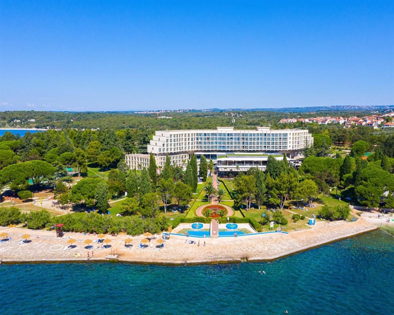Hotel Laguna Materada 3*