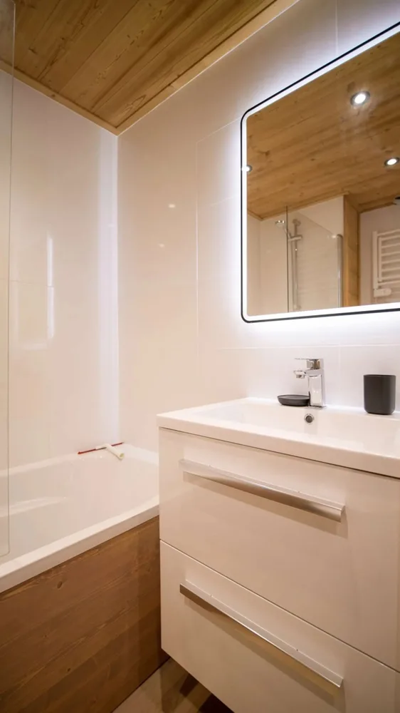 Renovirana kupaonica u apartmanu Hauts de Vanoise 118