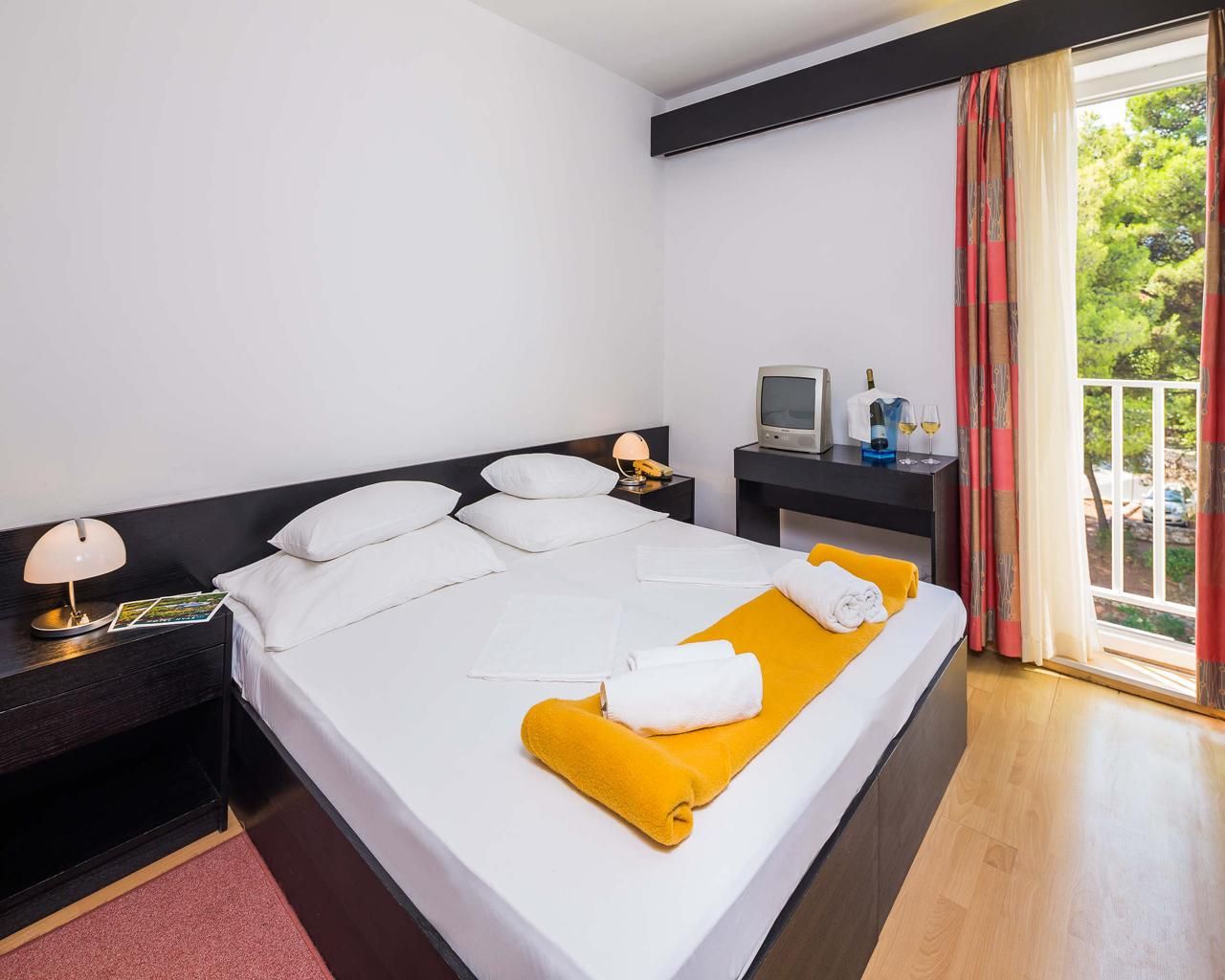 Hotel Hvar 3*, Jelsa, Hvar