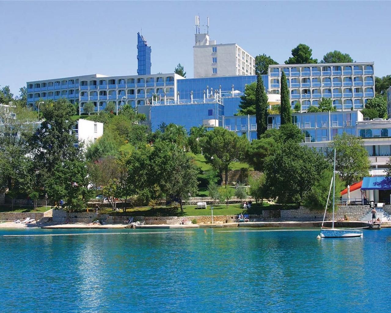 Hotel Laguna Gran Vista 3*