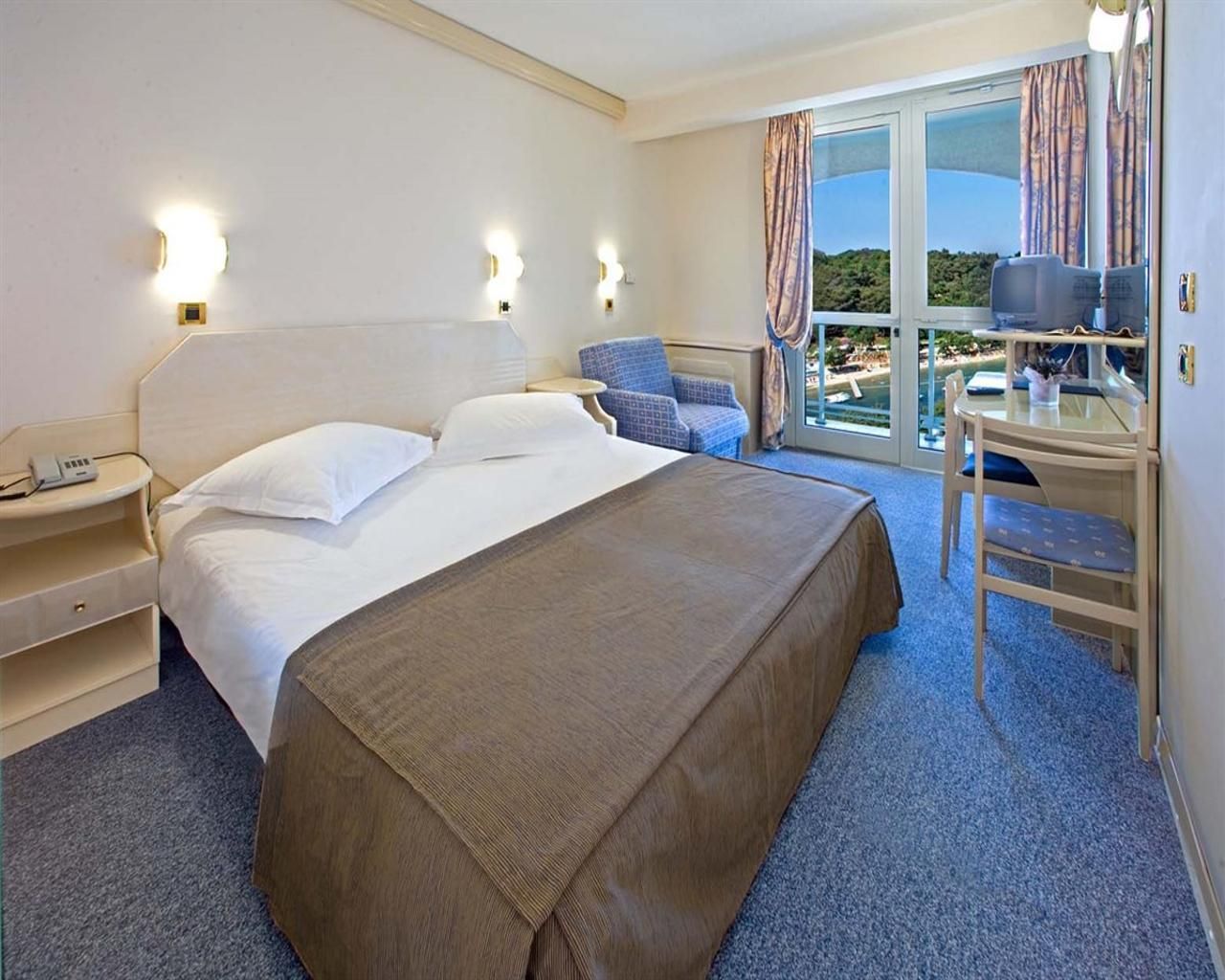 Hotel Laguna Gran Vista 3*