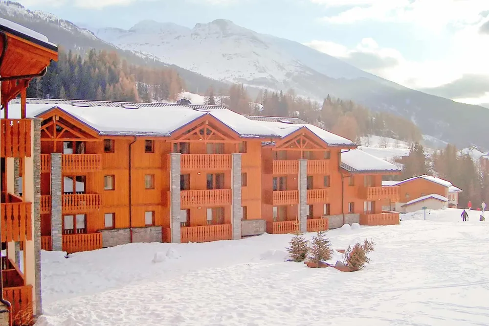Les Balcons de Val Cenis Le Haut 3*, chalet od kamena i drva u Val Cenisu